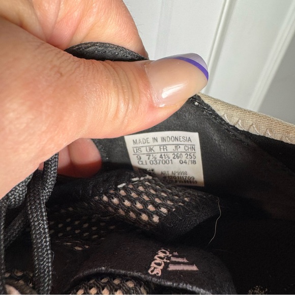 Adidas Run Lux Clima in Core Black Athletic Sneakers Size 9 - Picture 11 of 11